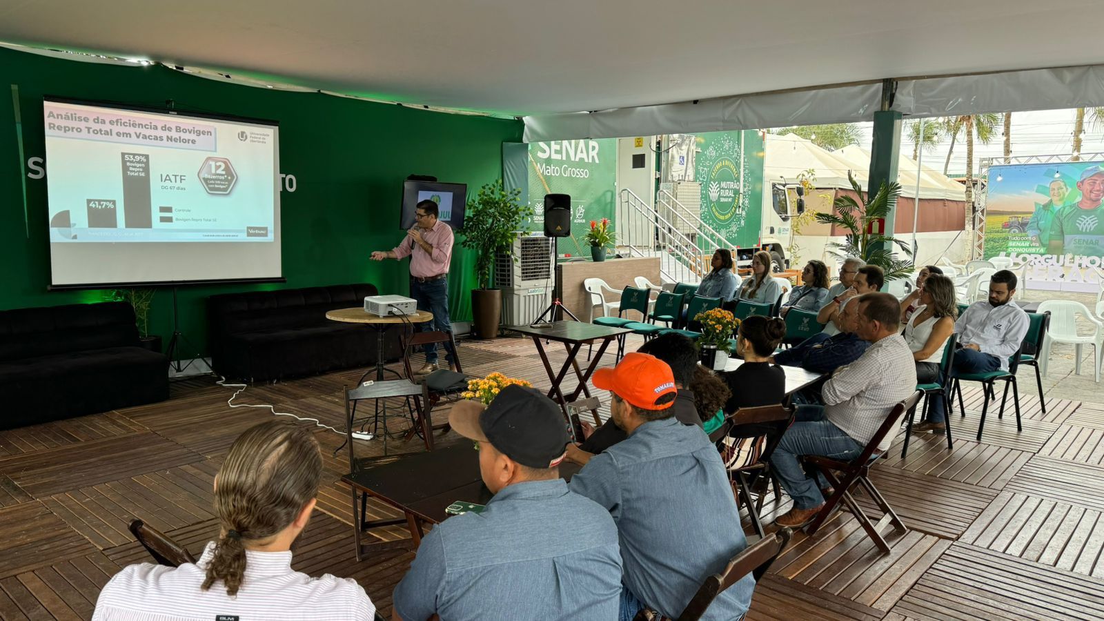 Palestra aborda protocolo reprodutivo para produtores de leite da região na 50ª Exposul