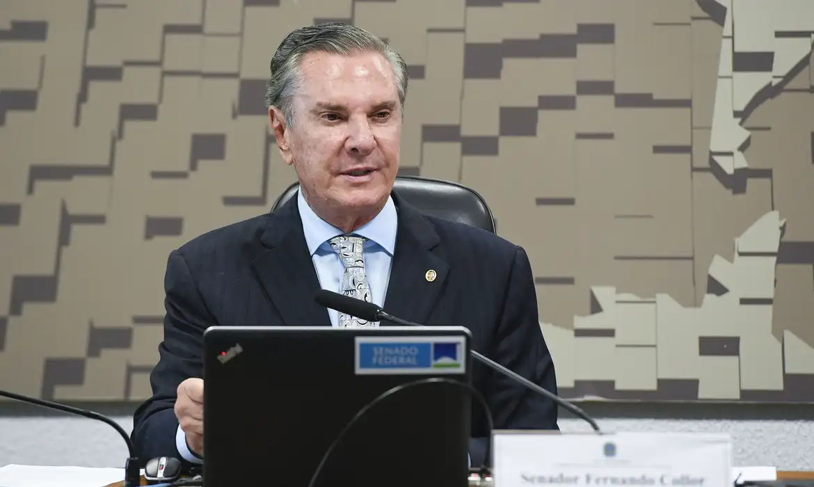 Fernando Collor Deixa Presídio e Cumpre Pena em Regime Domiciliar