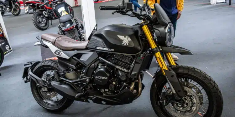 Chegada da Morini anima fãs brasileiros de motocicletas