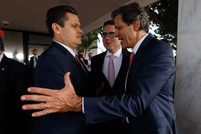 Governo Lula Recorre ao STF para Manter Aumento do IOF Derrubado pelo Congresso