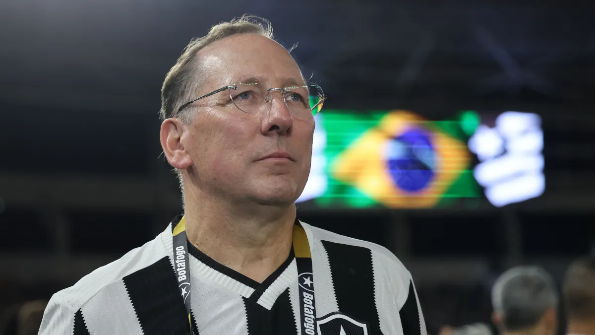 John Textor Justifica Demissão de Renato Paiva no Botafogo por Quebra de