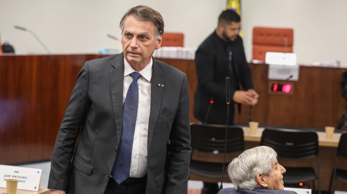 STF condena Bolsonaro a 27 anos de prisão por tentativa de golpe de Estado