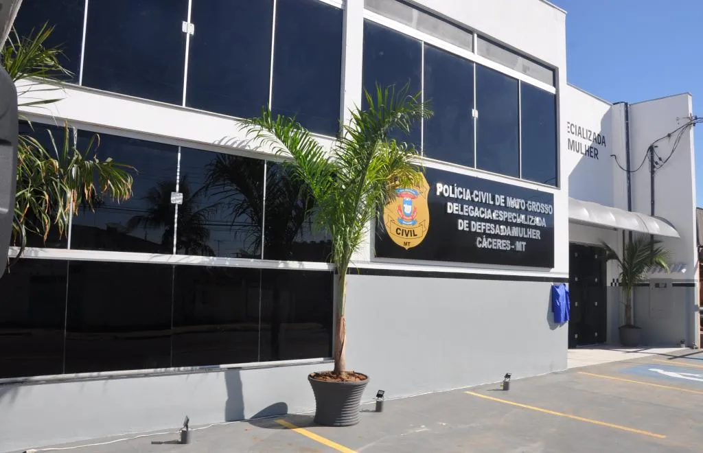 Polícia Civil prende mãe que jogou água quente no filho devido a acidente doméstico